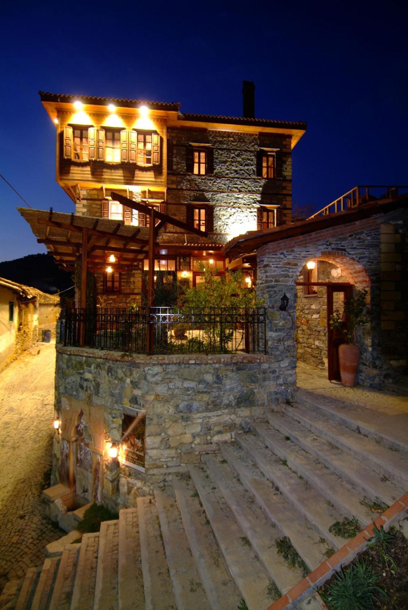 Altin Cesmeli Konak Altınoluk Exterior foto