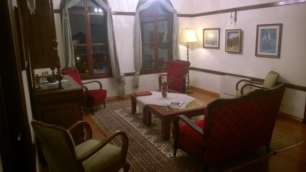 Altin Cesmeli Konak Altınoluk Exterior foto