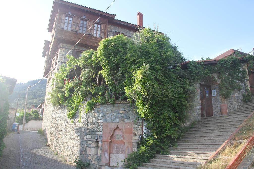 Altin Cesmeli Konak Hotel Altınoluk Exterior foto