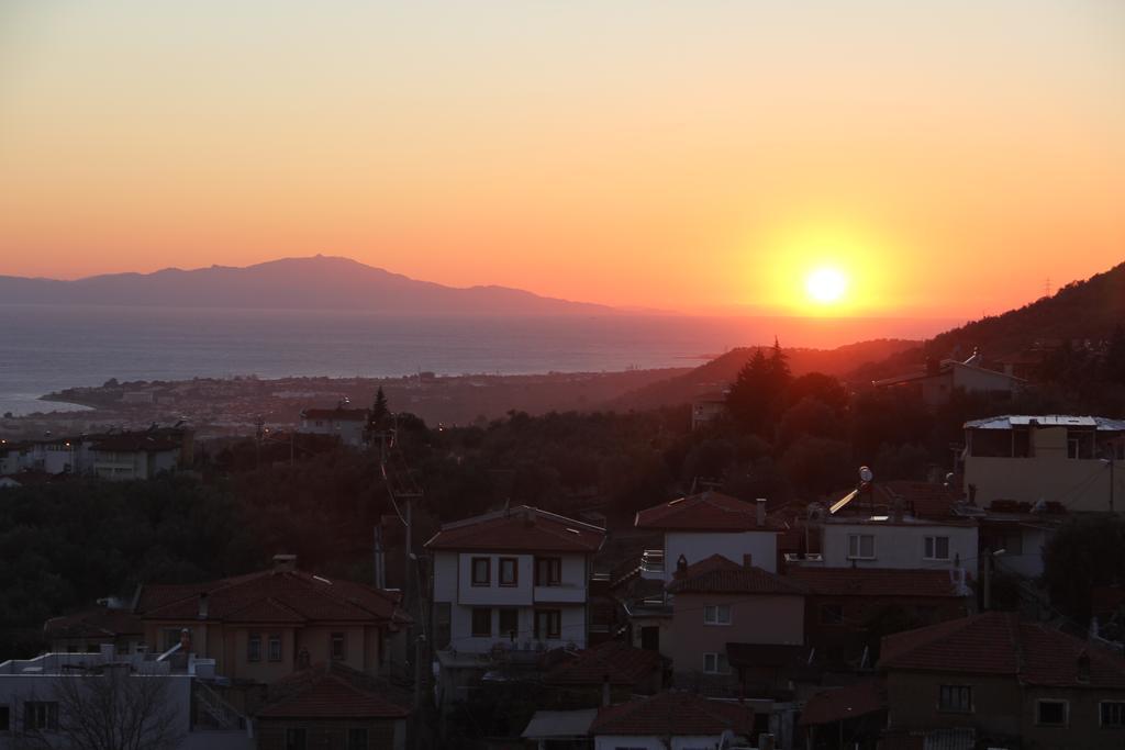 Altin Cesmeli Konak Altınoluk Exterior foto