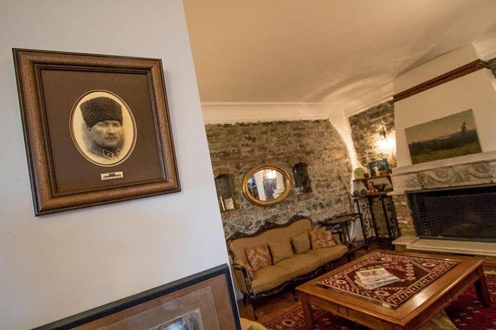 Altin Cesmeli Konak Altınoluk Exterior foto