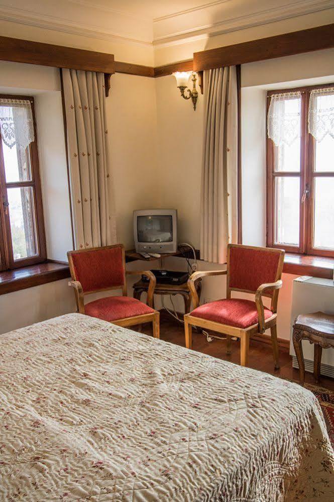Altin Cesmeli Konak Altınoluk Exterior foto