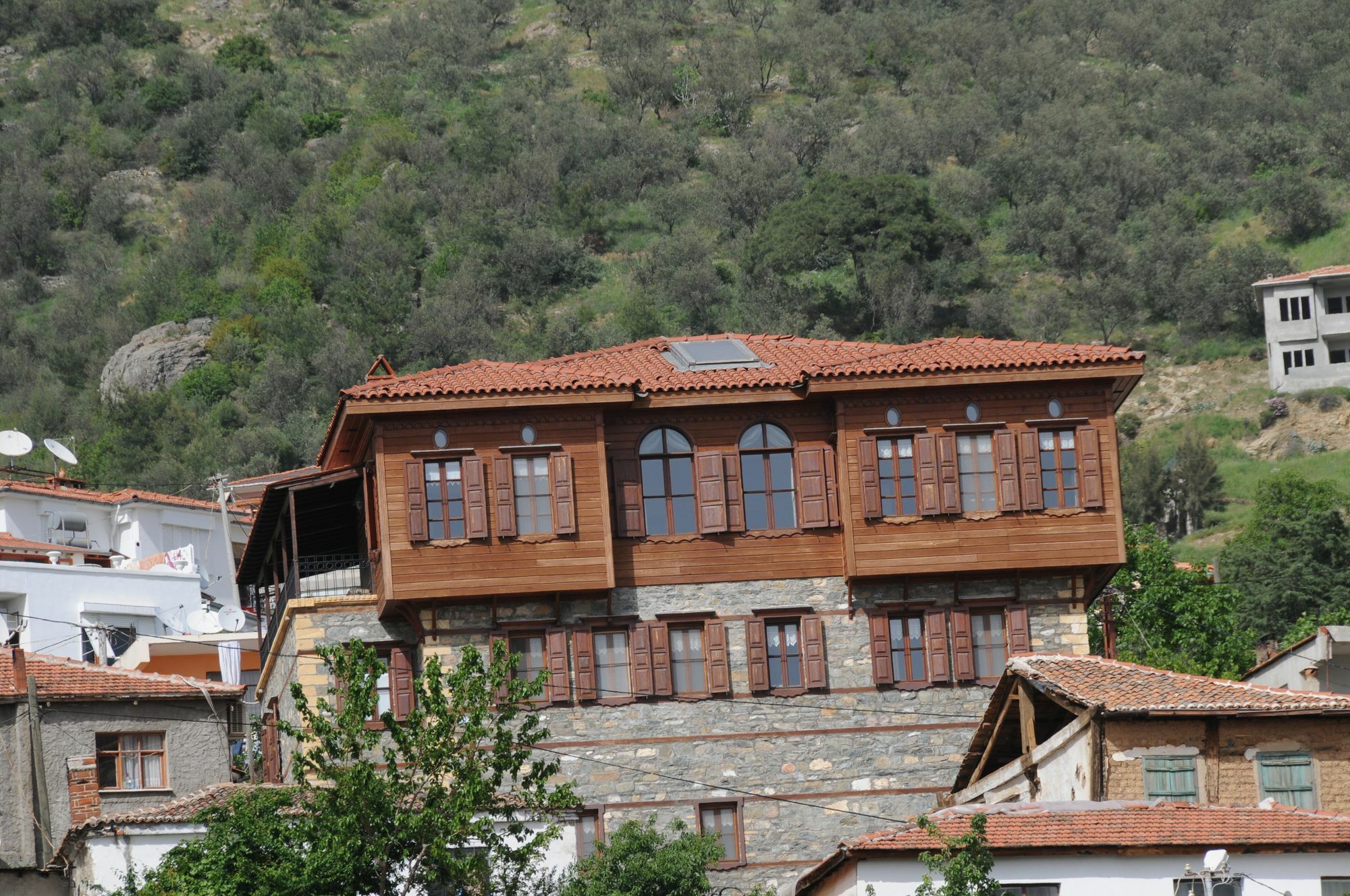 Altin Cesmeli Konak Altınoluk Exterior foto